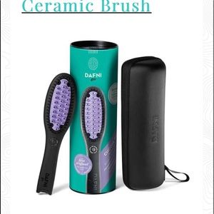 Dafni Go hair straightener brush